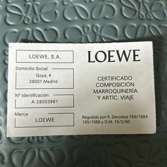 Loewe Convertible Cross-body Anagram Embossed T-Pouch - Picture 9 of 13